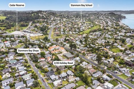 Photo of property in 2/28 Holiday Road, Stanmore Bay, Whangaparaoa, 0932
