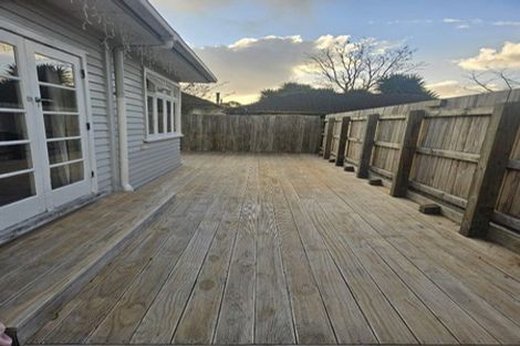 Photo of property in 24 Kings Drive, Levin, 5510