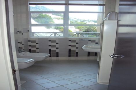 Photo of property in 346 Oriental Parade, Oriental Bay, Wellington, 6011