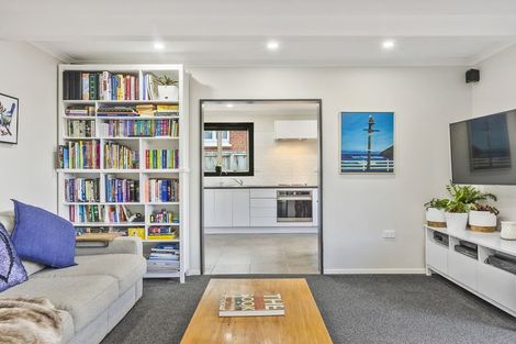 Photo of property in 27 Brockville Road, Glenross, Dunedin, 9011