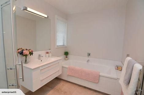 Photo of property in 29 Kingsbridge West, Burwood, Christchurch, 8083