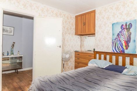 Photo of property in 29 Tennyson Street, Dannevirke, 4930