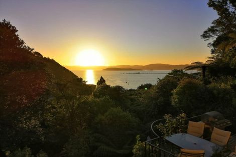 Photo of property in 55 Walter Road, Lowry Bay, Lower Hutt, 5013