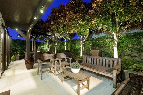 Photo of property in 120 Edgecumbe Road, Tauranga South, Tauranga, 3112