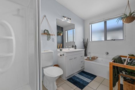 Photo of property in 40e Miro Street, Mount Maunganui, 3116