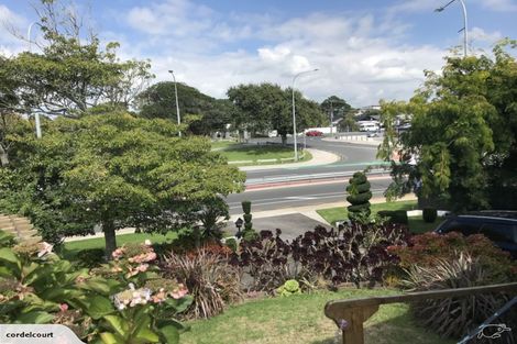 Photo of property in 35 Northgate, Strandon, New Plymouth, 4312