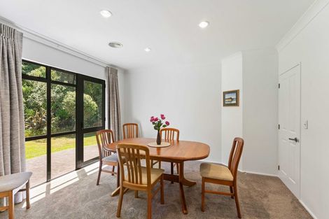 Photo of property in 30 Awanui Drive, Waikanae, 5036