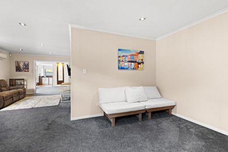 Photo of property in 32 Milton Road, Bluff Hill, Napier, 4110