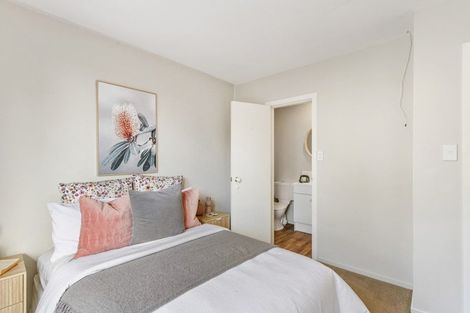 Photo of property in 1/176 Riverlaw Terrace, Saint Martins, Christchurch, 8022