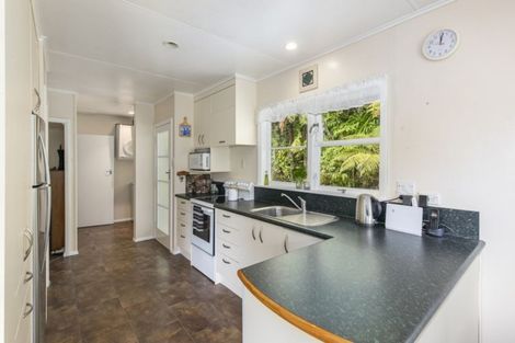 Photo of property in 284 Moores Valley Road, Wainuiomata, 5373