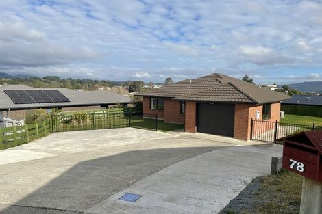 Photo of property in 78 Sunstone Crescent, Timberlea, Upper Hutt, 5018