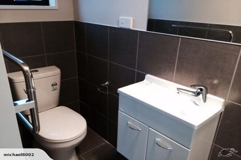 Photo of property in 98 Rattray Street, Riccarton, Christchurch, 8041