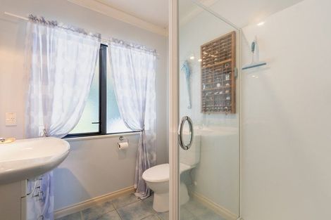 Photo of property in 7 Avion Terrace, Raumati Beach, Paraparaumu, 5032