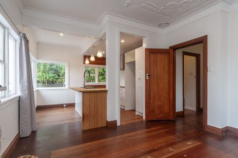 Photo of property in 5 Jalna Avenue, Khandallah, Wellington, 6035