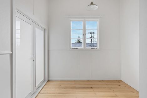 Photo of property in 2 Lincoln Terrace, Gate Pa, Tauranga, 3112