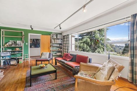 Photo of property in 764 West Coast Road, Oratia, Auckland, 0604