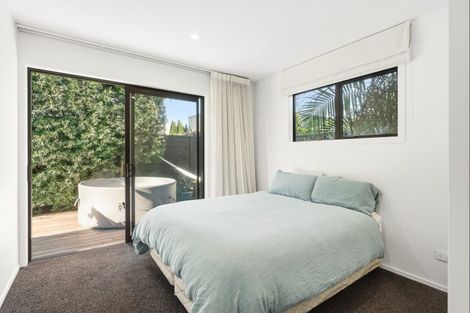 Photo of property in 15 Awatira Drive, Papamoa Beach, Papamoa, 3118