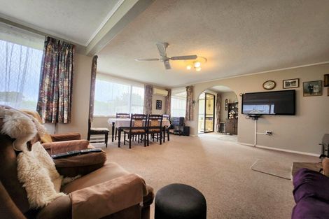 Photo of property in 110 Wansbeck Street, Holmes Hill, Oamaru, 9401