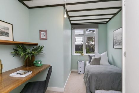 Photo of property in 15 Marsden Avenue, Karori, Wellington, 6012