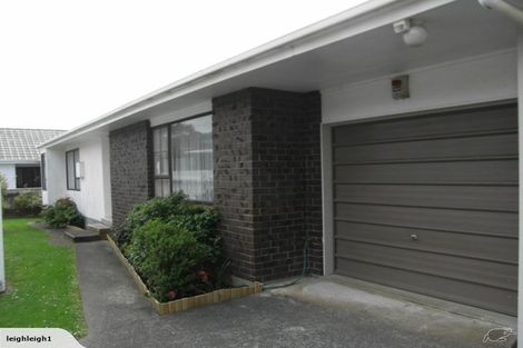 Photo of property in 30a Oxford Street, Tawa, Wellington, 5028