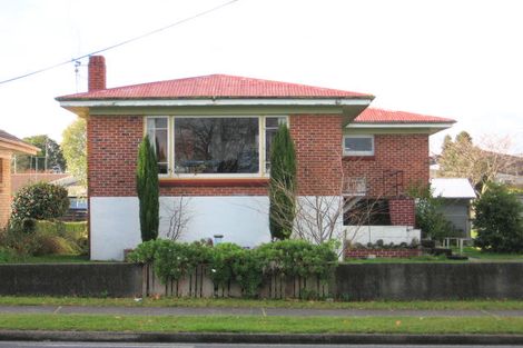 Photo of property in 104 Studholme Street, Morrinsville, 3300