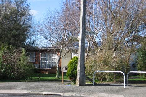 Photo of property in 17 Hinau Place, Lansdowne, Masterton, 5810