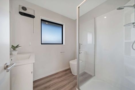 Photo of property in 1 Harrier Place, Amberley, 7410