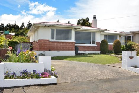 Photo of property in 7 Abbeyhill Road, Pine Hill, Dunedin, 9010