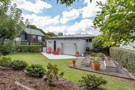 Photo of property in 21 Great North Road, Saint Johns Hill, Whanganui, 4501