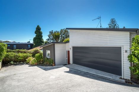 Photo of property in 2d Zion Road, Birkenhead, Auckland, 0626