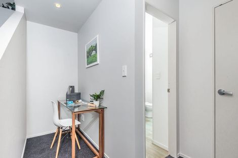 Photo of property in 35 Meadowcroft Grove, Johnsonville, Wellington, 6037