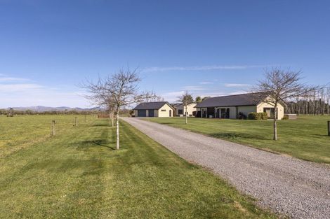 Photo of property in 585 Coutts Island Road, Coutts Island, Christchurch, 7670