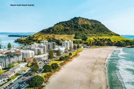 Photo of property in 28 Oceanview Road, Mount Maunganui, 3116