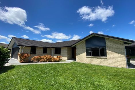 Photo of property in 9 Piwakawaka Court, Rototuna North, Hamilton, 3210