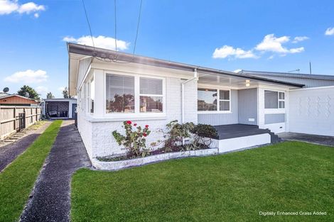 Photo of property in 1 Kingsley Street, St Andrews, Hamilton, 3200
