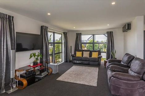 Photo of property in 76 Shadbolt Lane, Rolleston, 7614