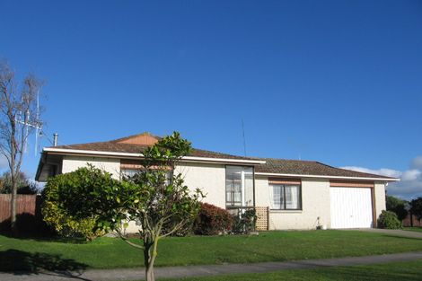 Photo of property in 2 Delta Place, Milson, Palmerston North, 4414