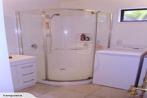 Photo of property in 8 Hallewell Crescent, Johnsonville, Wellington, 6037