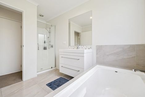 Photo of property in 31a Raithburn Terrace, Pokeno, 2402