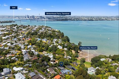 Photo of property in 1/11 Pullum Street, Birkenhead, Auckland, 0626