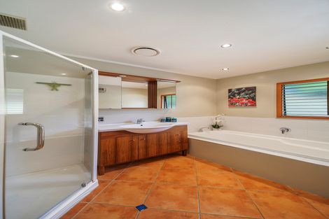 Photo of property in 29 Woodview Rise, Botany Downs, Auckland, 2010