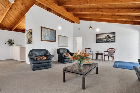 Photo of property in 53a Kitchener Road, Waiuku, 2123