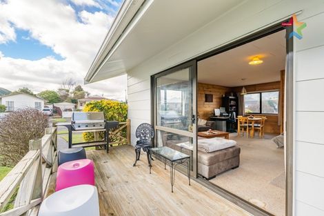 Photo of property in 13 Turon Crescent, Totara Park, Upper Hutt, 5018