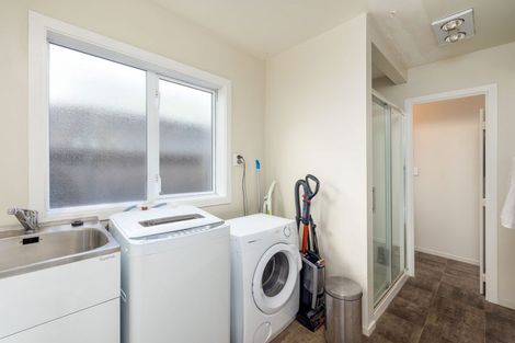 Photo of property in 390 Keyes Road, New Brighton, Christchurch, 8083