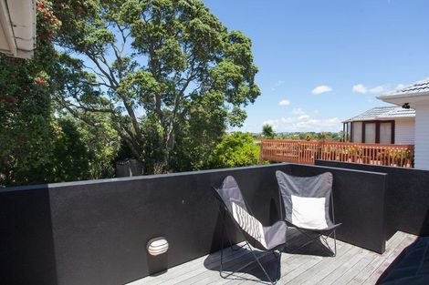 Photo of property in 8 Weona Place, Westmere, Auckland, 1022