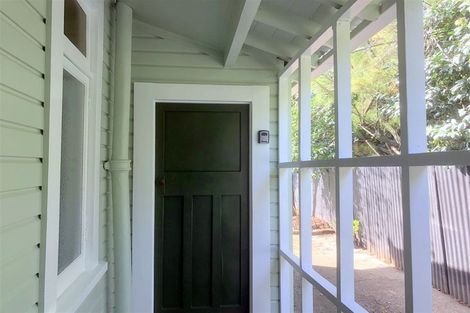 Photo of property in 5 Kitchener Street, Waipukurau, 4200