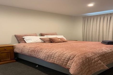 Photo of property in 117 Withells Road, Avonhead, Christchurch, 8042