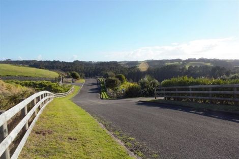 Photo of property in 71b Taiapa Valley Road, Muriwai, 0881