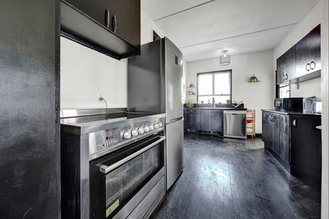 Photo of property in 48b Richmond Street, Waitara, 4320