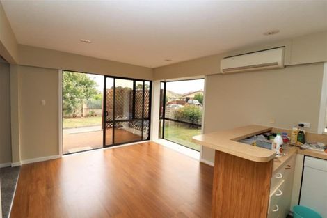 Photo of property in 52 Woolley Street, Avondale, Christchurch, 8061